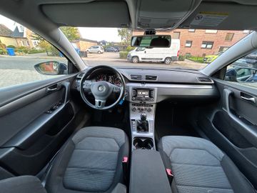 Volkswagen Passat Variant - 9