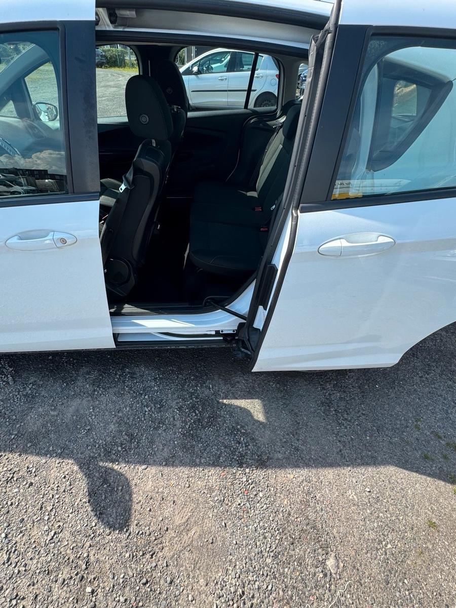 Ford B-MAX 2013 — photo 8