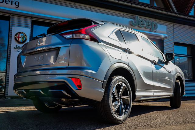 Fahrzeugabbildung Mitsubishi Eclipse Cross 2.4 PHEV Plus SELECT 4WD LAGERWARE