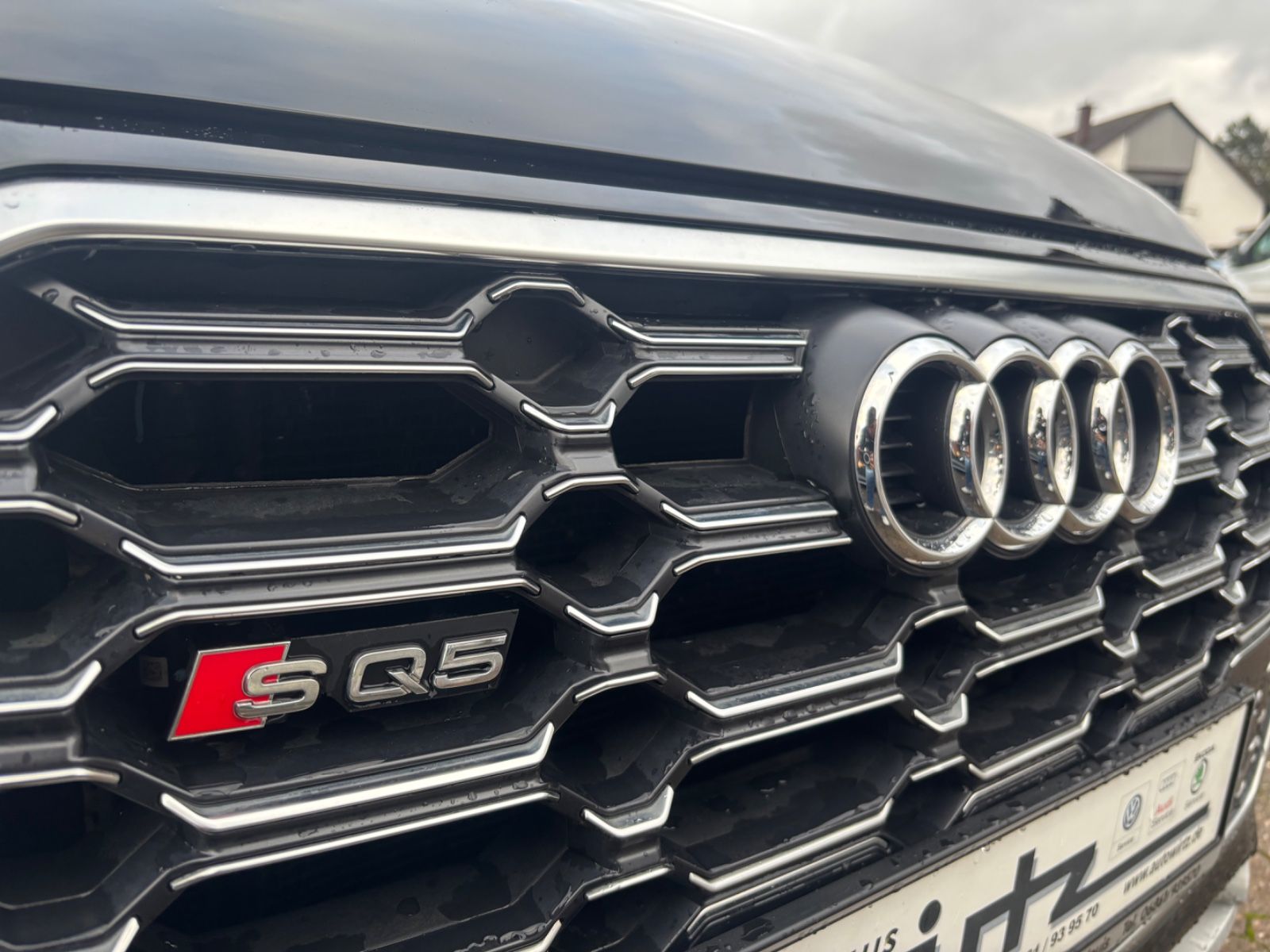 Fahrzeugabbildung Audi SQ5 Leder KAM SHZ NAVI