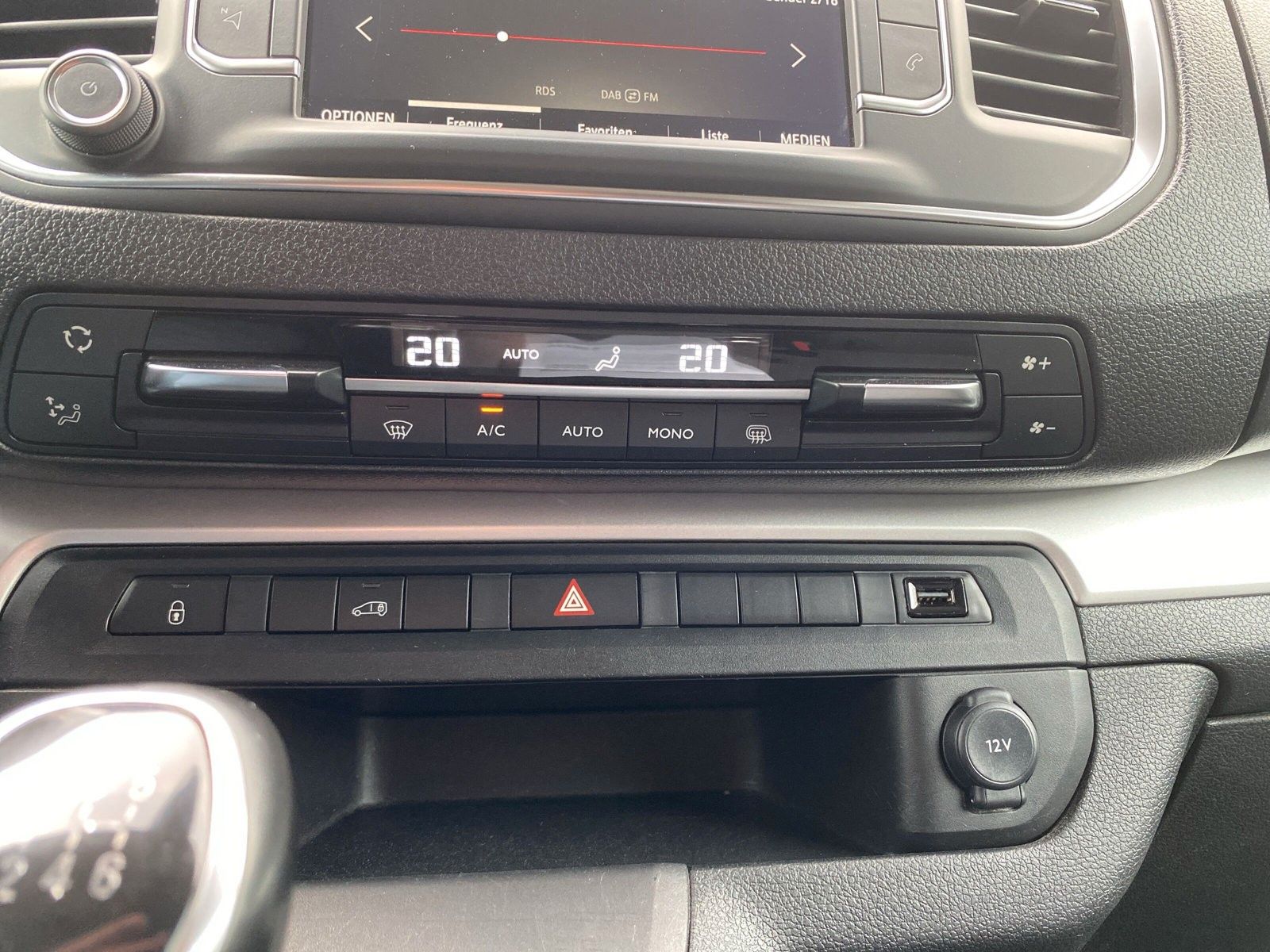 Fahrzeugabbildung Opel Vivaro Kasten Edition M