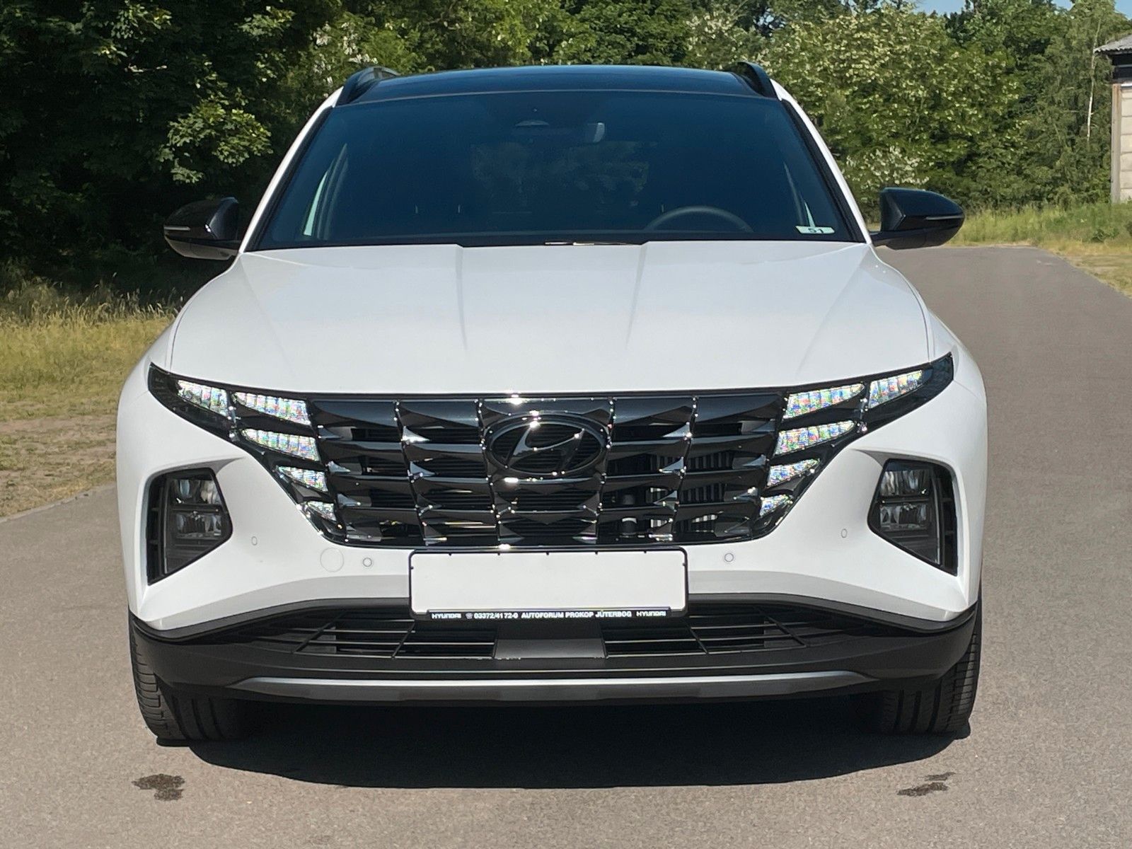 Fahrzeugabbildung Hyundai TUCSON 1.6 T-GDI 48V Blackline *Pano*ACC*LED*SH*
