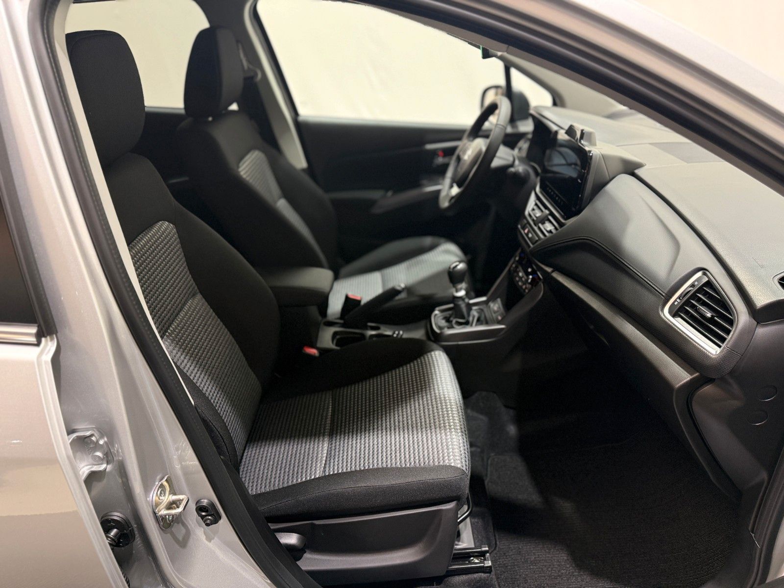 Fahrzeugabbildung Suzuki S-Cross 1.4 BOOSTERJET Hybrid Comfort