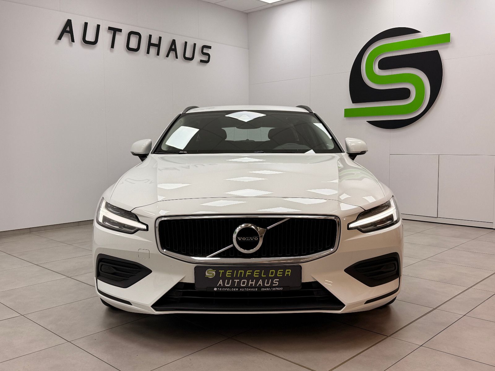 Volvo V60 Kombi Momentum Pro KAMERA / SPUR / ACC imagem 2
