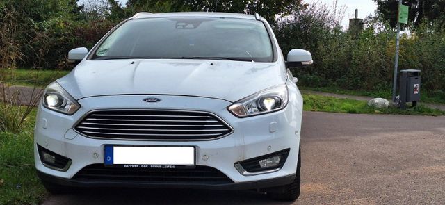 Ford Focus Turnier 1.0 Titanium+Klima+XENO...