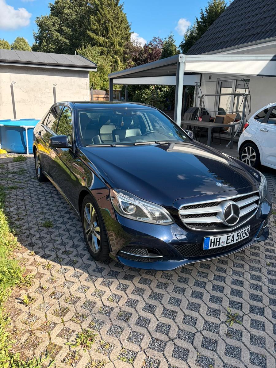Mercedes-Benz E Klasse E220 BlueTEC AVANTG. Autom. 