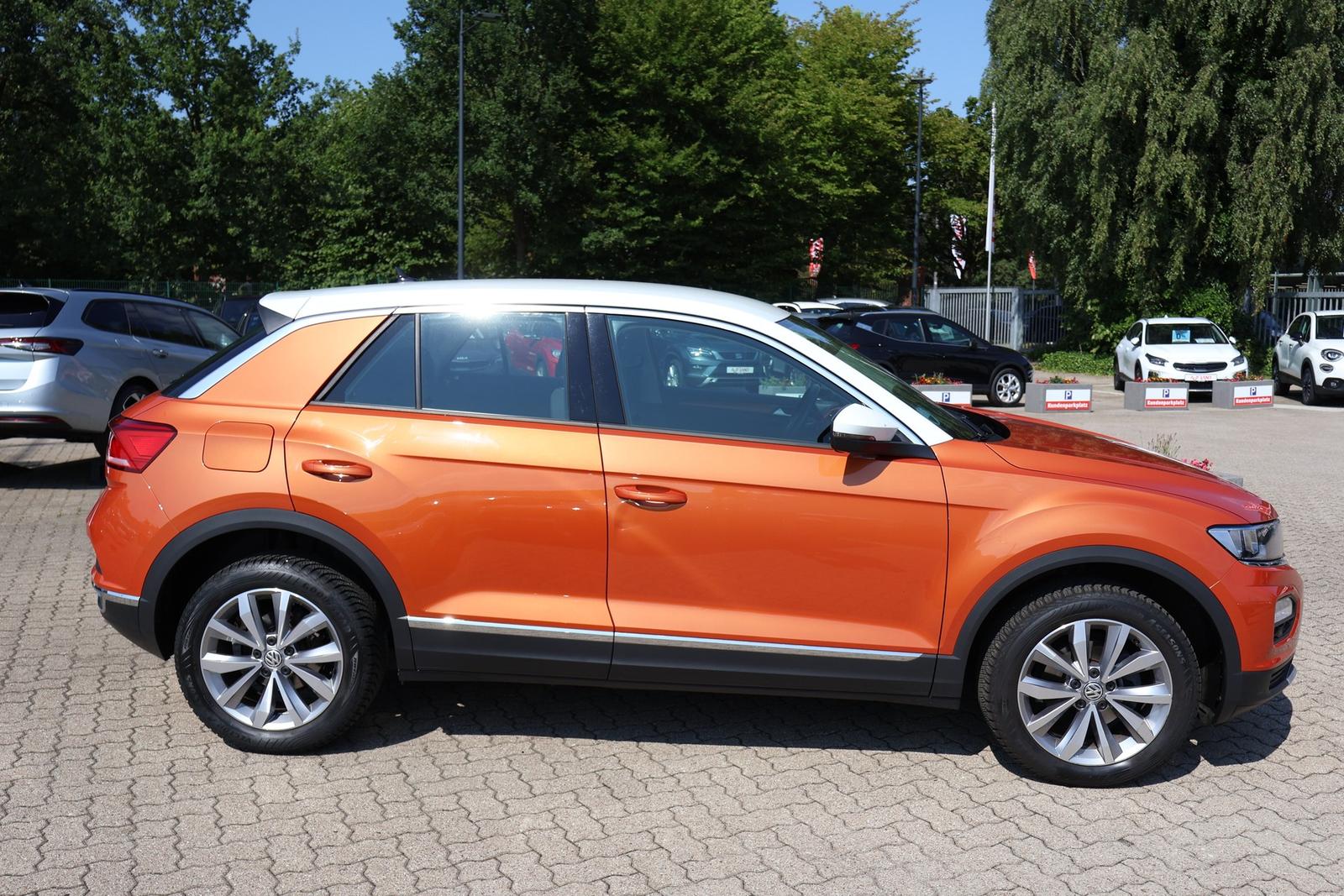 Volkswagen T-Roc 1.5 16V TSI Basis LED Sitzheizung DAB PDC