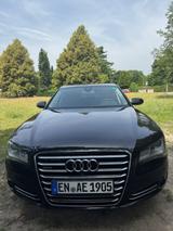 Audi A8 3.0 TDI tiptronic quattro - - Audi A8 in Essen