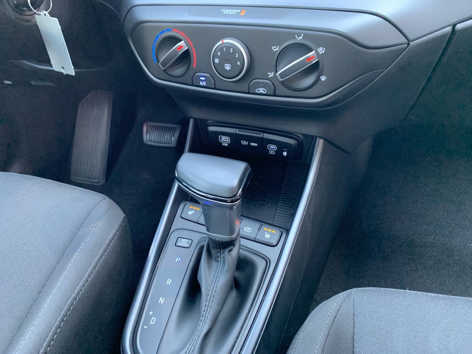 Fahrzeugabbildung Hyundai i20 1.0 T-GDI 7-DCT Trend LED BOSE