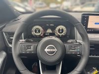 Nissan Qashqai 1.3 DIG-T MHEV Tekna+ Xtronic 4×4 HUD LM - Image