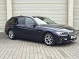 BMW 320 320d Touring Modern Line*Xenon,Navi,Leder* - BMW 3er Reihe: Modern Line