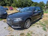Audi A4 2.0 TFSI  Attraction+NAVI+PDC