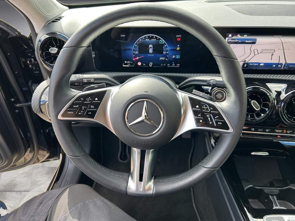 Mercedes-Benz A 180 d KAMERA LED PDC NAVI SITZHZG foto 5