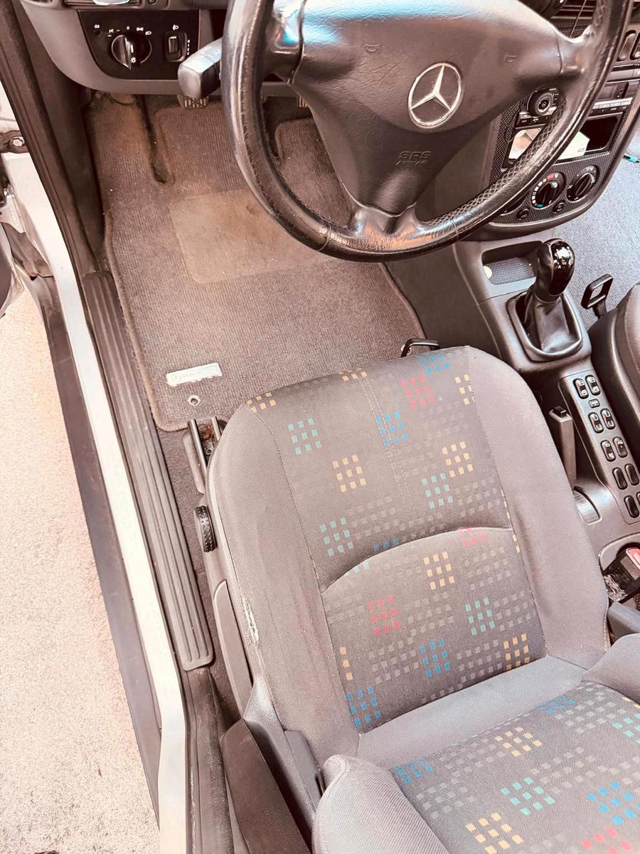 Mercedes-Benz Vaneo 2005 — photo 6