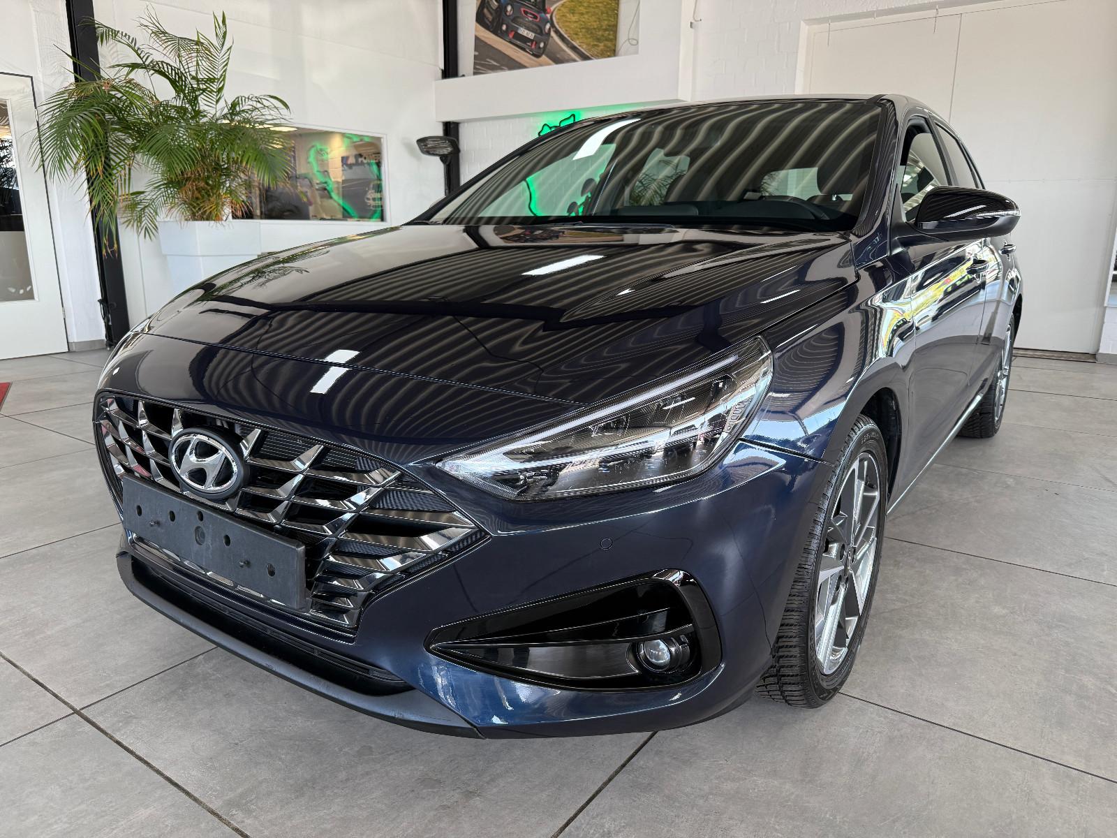 Hyundai i30 1.0 T-GDI Advantage +Navi+SHZ+LED+Kamera+