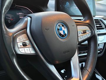 2021 BMW IX3 缩略图 16