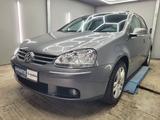 Volkswagen Golf V 1.6 Tour Edition *Glasschiebedach* *PDC* - Volkswagen Golf: V Tour