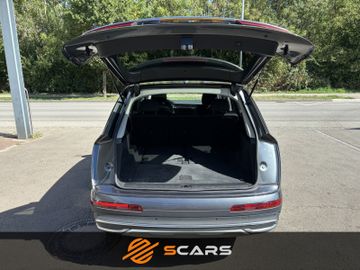 Audi Q7 - 11