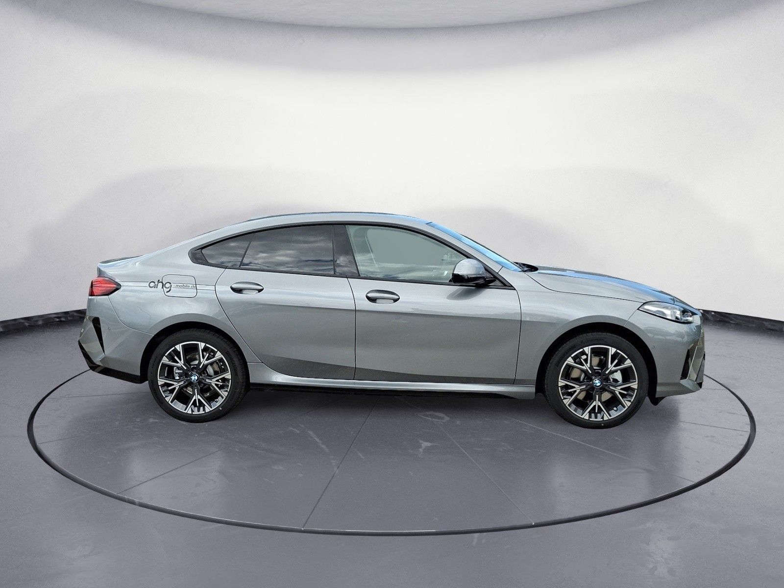 BMW 216 Gran Coupé - Bild 5