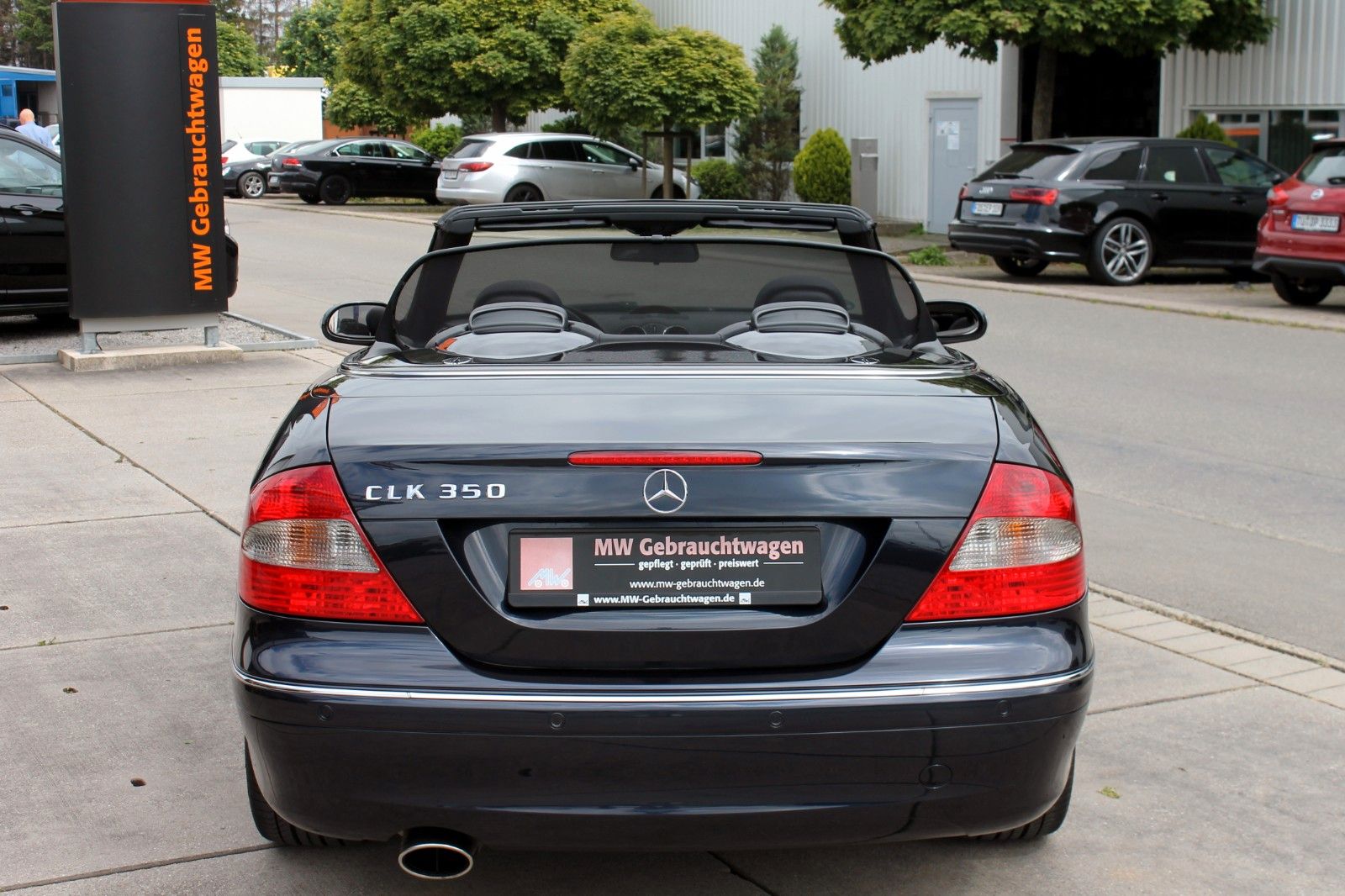 Fahrzeugabbildung Mercedes-Benz CLK 350 Cabrio Avantgarde Autom. Navi Temp. PDC