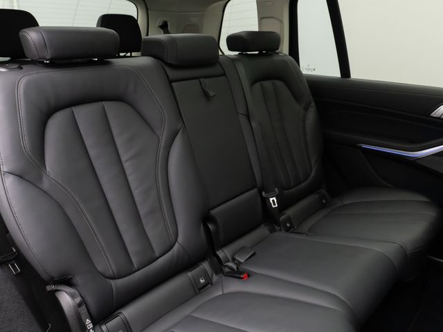 Foto Nummer 27: BMW X7