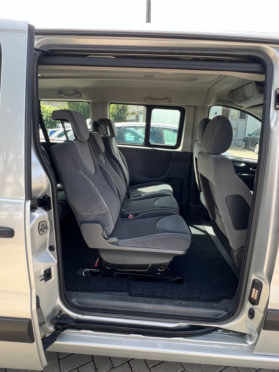 Fahrzeugabbildung Peugeot Expert Tepee L2H1 Active 8.Sitzer