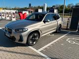 BMW iX3 IMPRESSIVE IMPRESSIVE/AHK/SHZG - BMW iX3: Von Privat