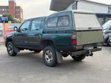 Toyota Hilux Double Cab 4x4 2.5 D 2.Hand TÜV bis 2026 - Toyota Hilux aus 2002