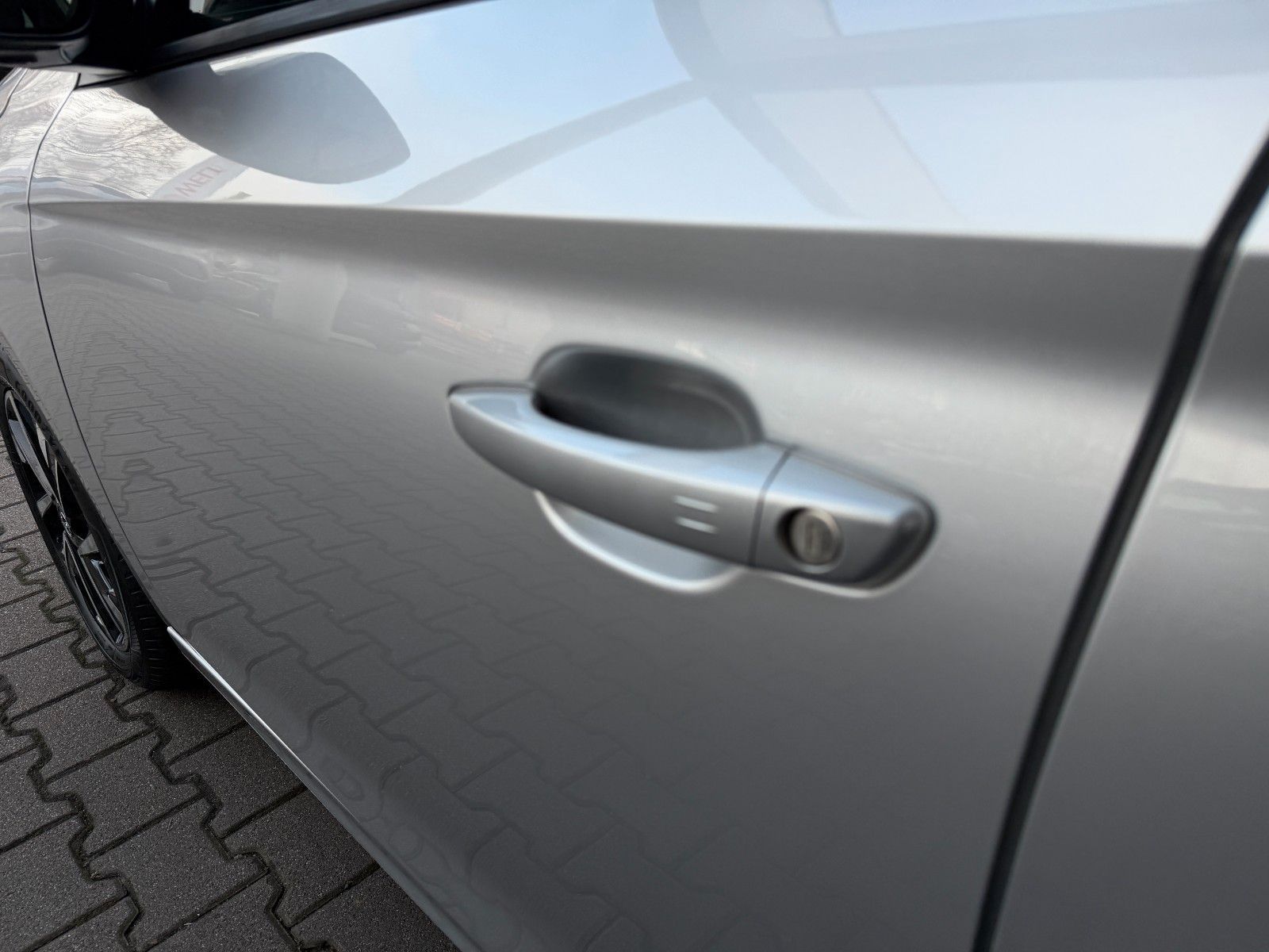 Fahrzeugabbildung Opel Corsa F 1.2 Turbo GS Kamera,LED,Navi,SHZ,Keyless