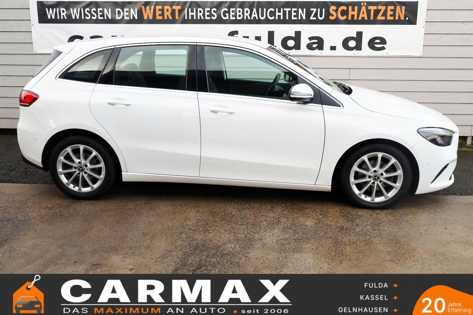 Fahrzeugabbildung Mercedes-Benz B 180d T.Leder,Navi,LED,SH,PDC,SR+WR