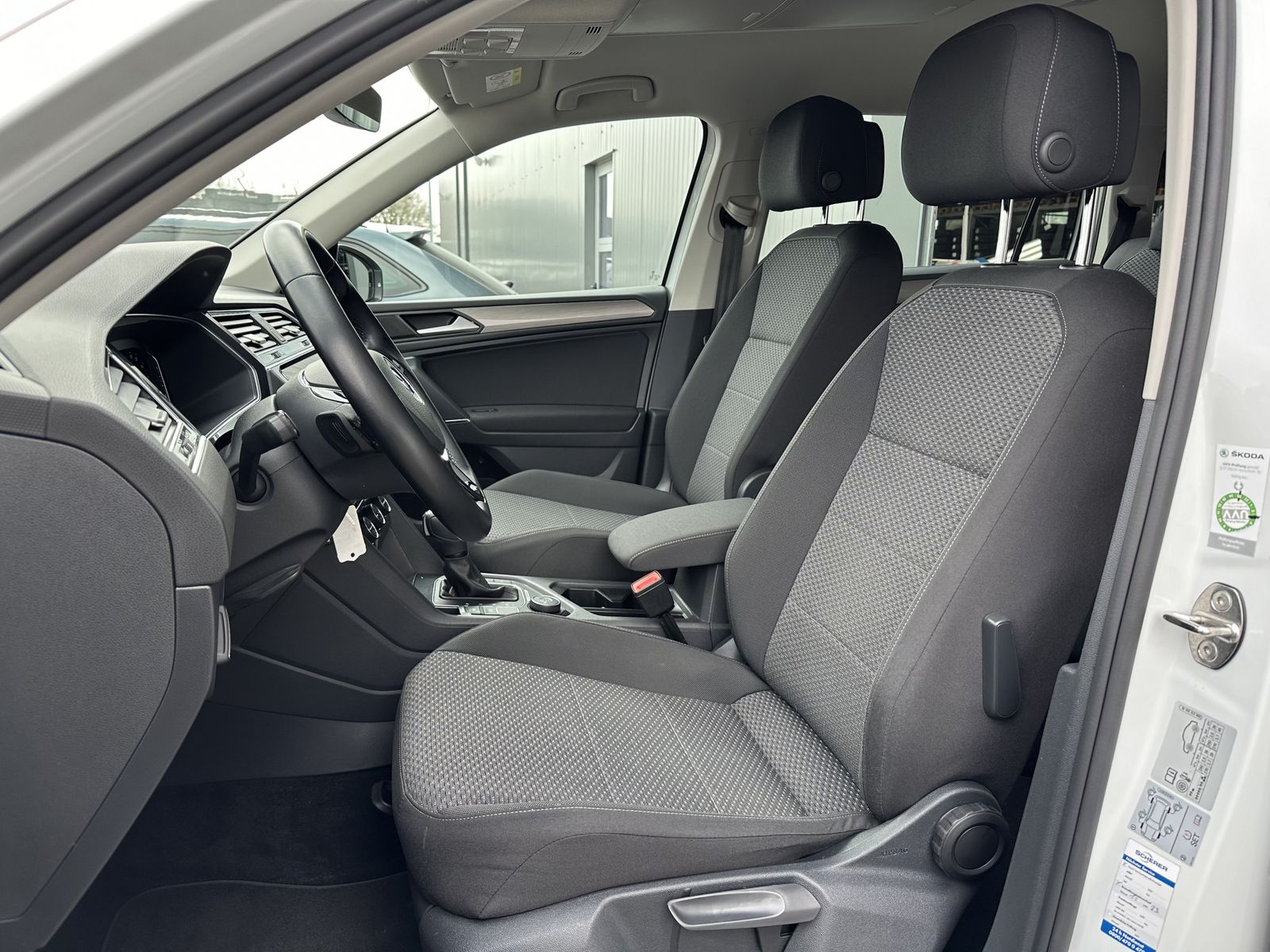 Fahrzeugabbildung Volkswagen Tiguan Allspace 2.0 TDI DSG 4M CL NAV+ACC+KAMERA
