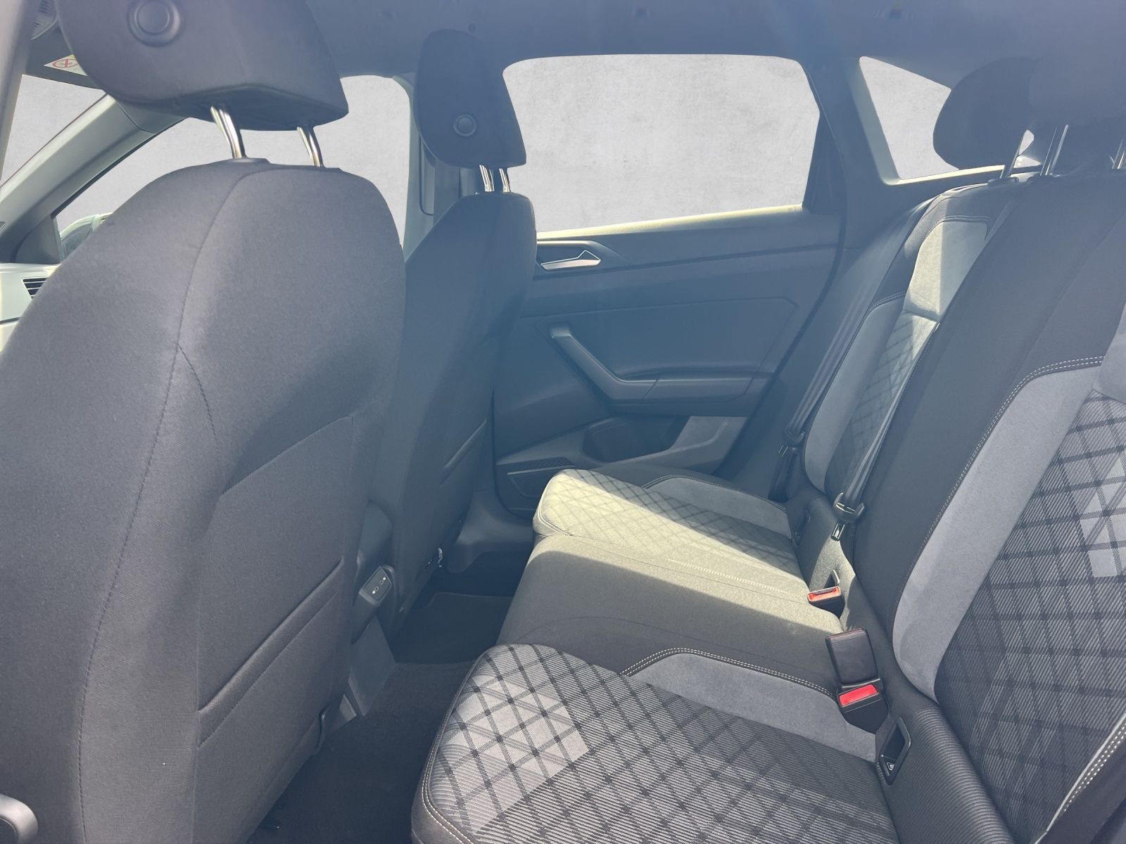 Taigo R-Line 1.5 TSI DSG*IQ.Light*ACC*Navi*Klima