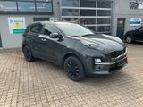 Kia Sportage Attract 2WD - aus 2004: Geländewagen