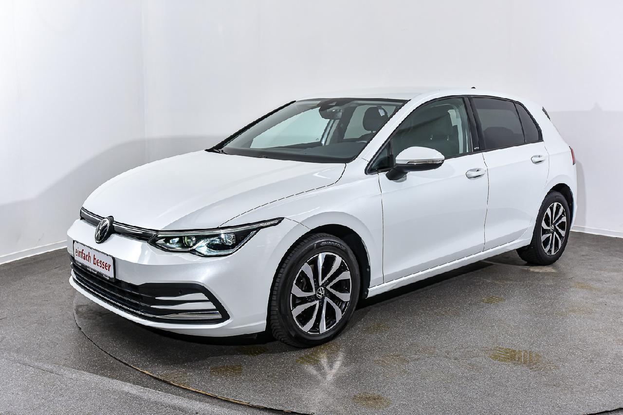 Volkswagen Golf 8 1.5 eTSI Automatik Navi/LED 2.Hand