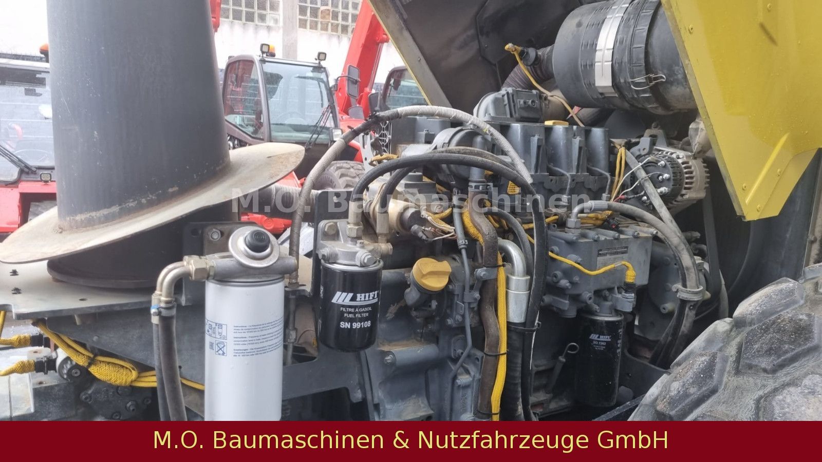 Fahrzeugabbildung BOMAG BW 213 D-4 Walzenzug