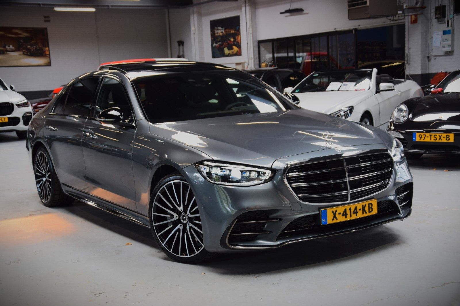 MERCEDES-BENZ S 580 e 4Matic L AMG|Panorama|Voll Aust