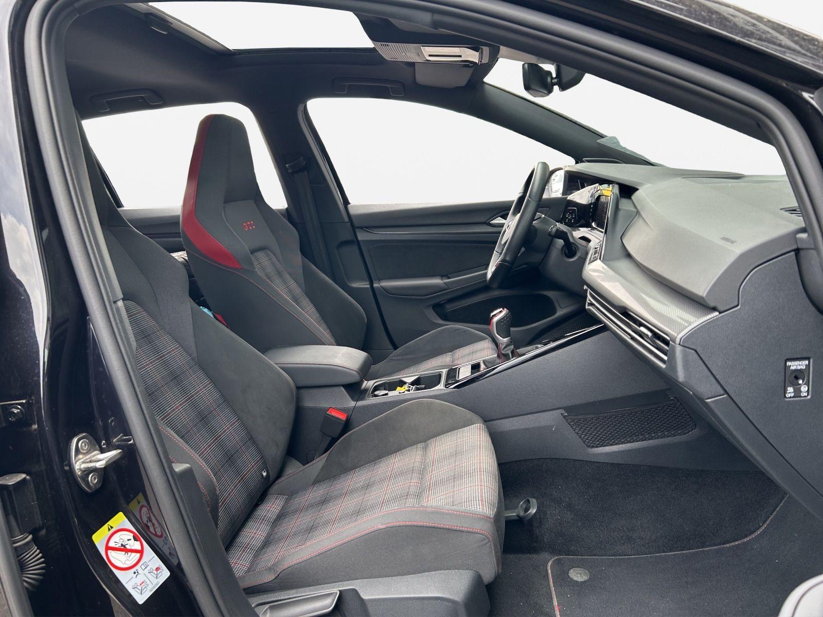 Volkswagen Golf GTI 2.0 TSI Blackstyle *NAVI*AHK*PANO*KAM*I, миниатюра 4