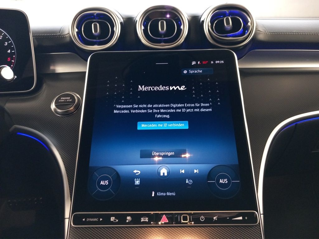 Fahrzeugabbildung Mercedes-Benz C 300 de T-Modell mit EQ Hybrid Technologie AHK