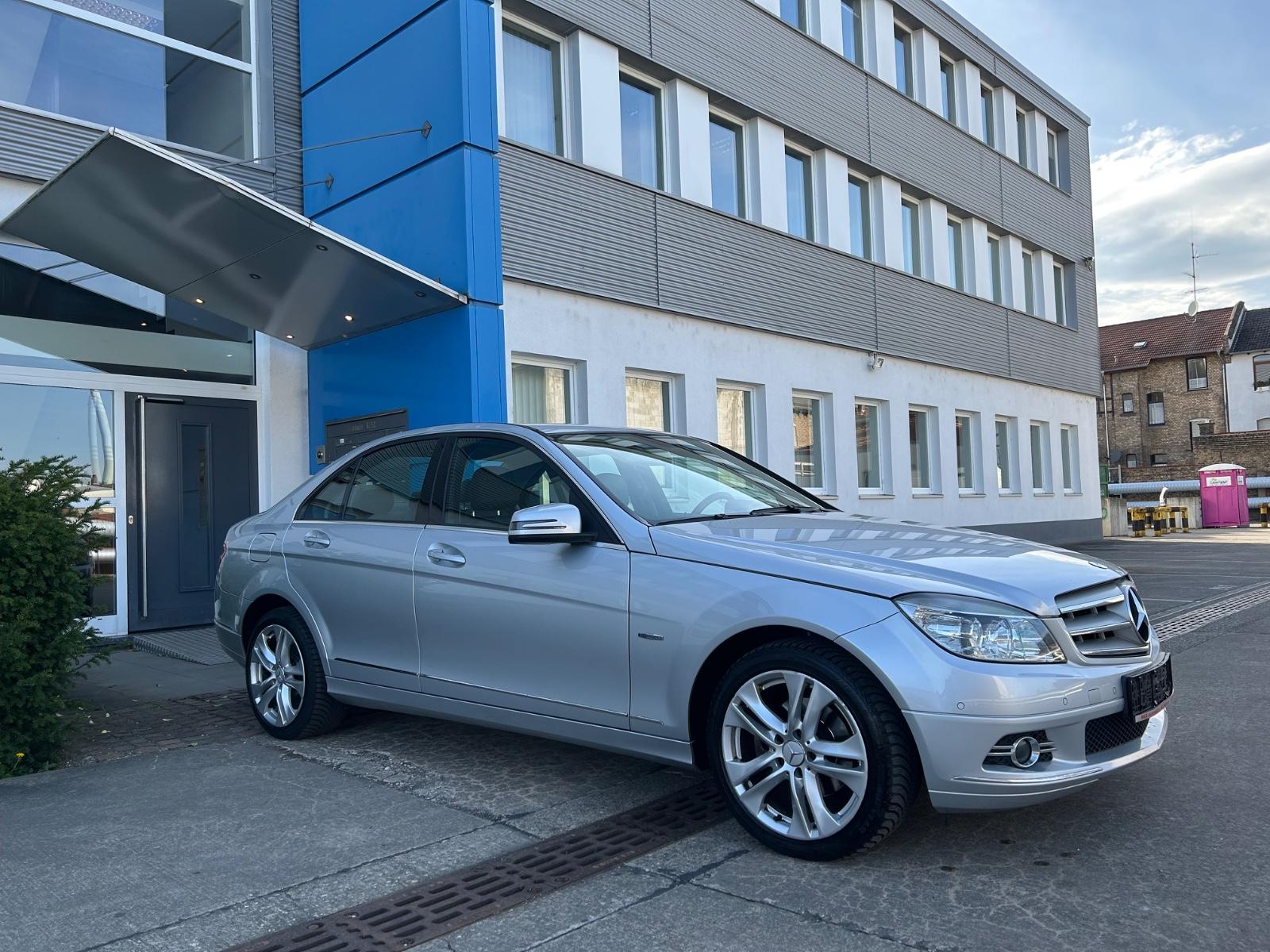 Mercedes-Benz C 180 Kompressor*AVANTGARDE*TOP-ZUSTAND*SH-HEFT*