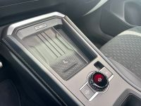 Volkswagen T-Roc 1.5 eTSI DSG R-Line PANO AHK MATRIX 4JGAR bei Autohaus Landmann & Maier OHG