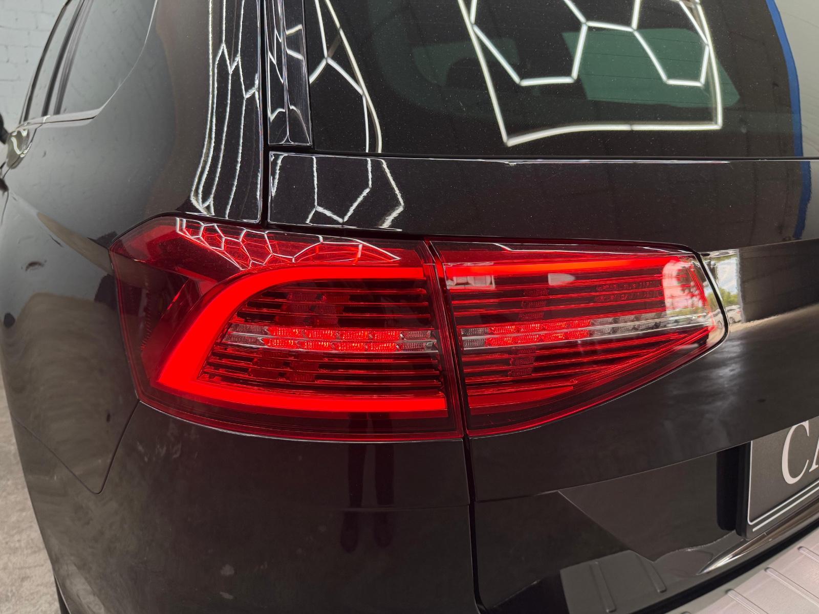 Volkswagen Passat Variant Highline "R-LINE INTERIEUR"
