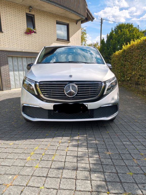 Image of Mercedes-Benz EQV
