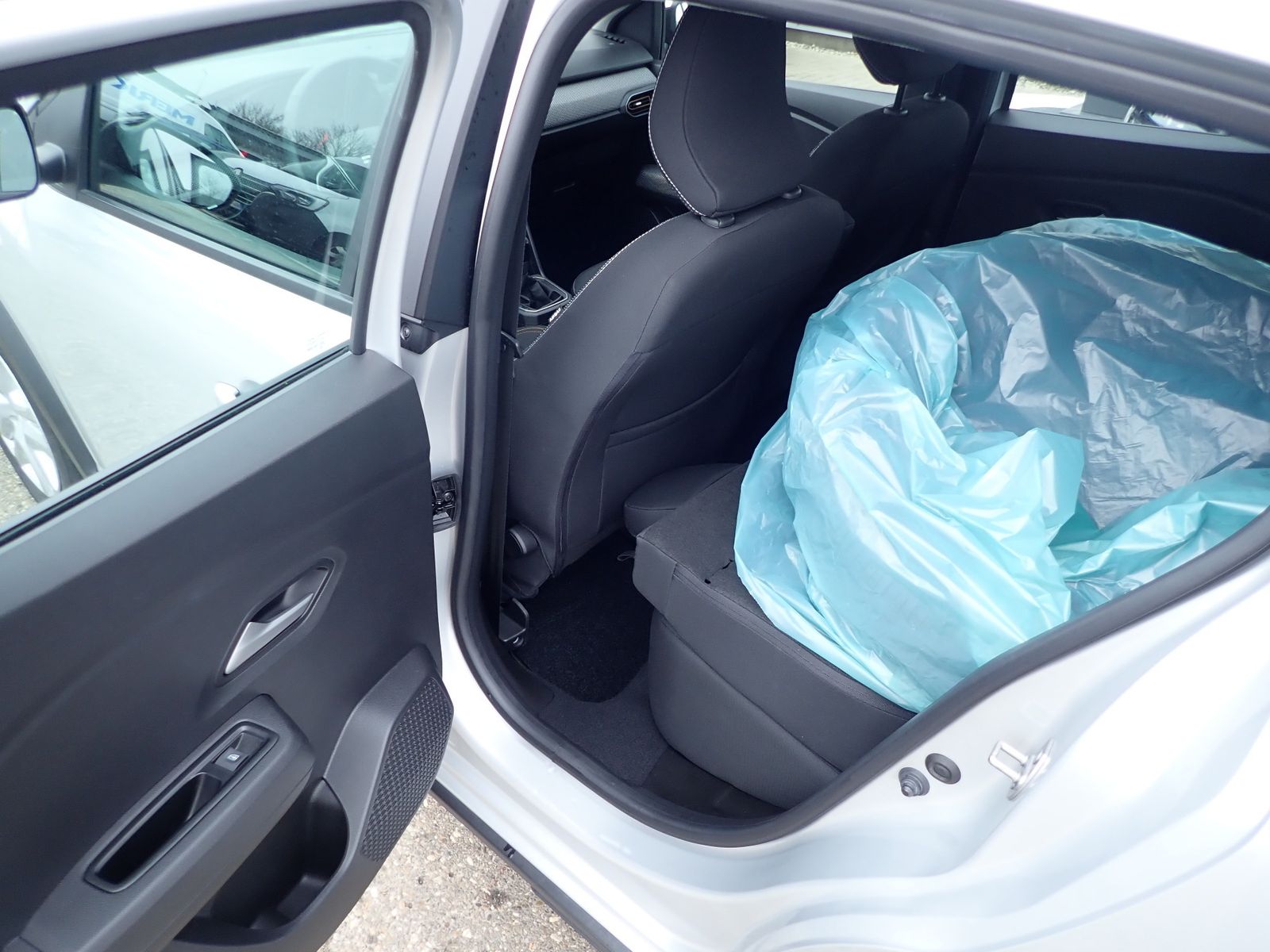 Fahrzeugabbildung Dacia Sandero Stepway Expression TCe 90 CVT