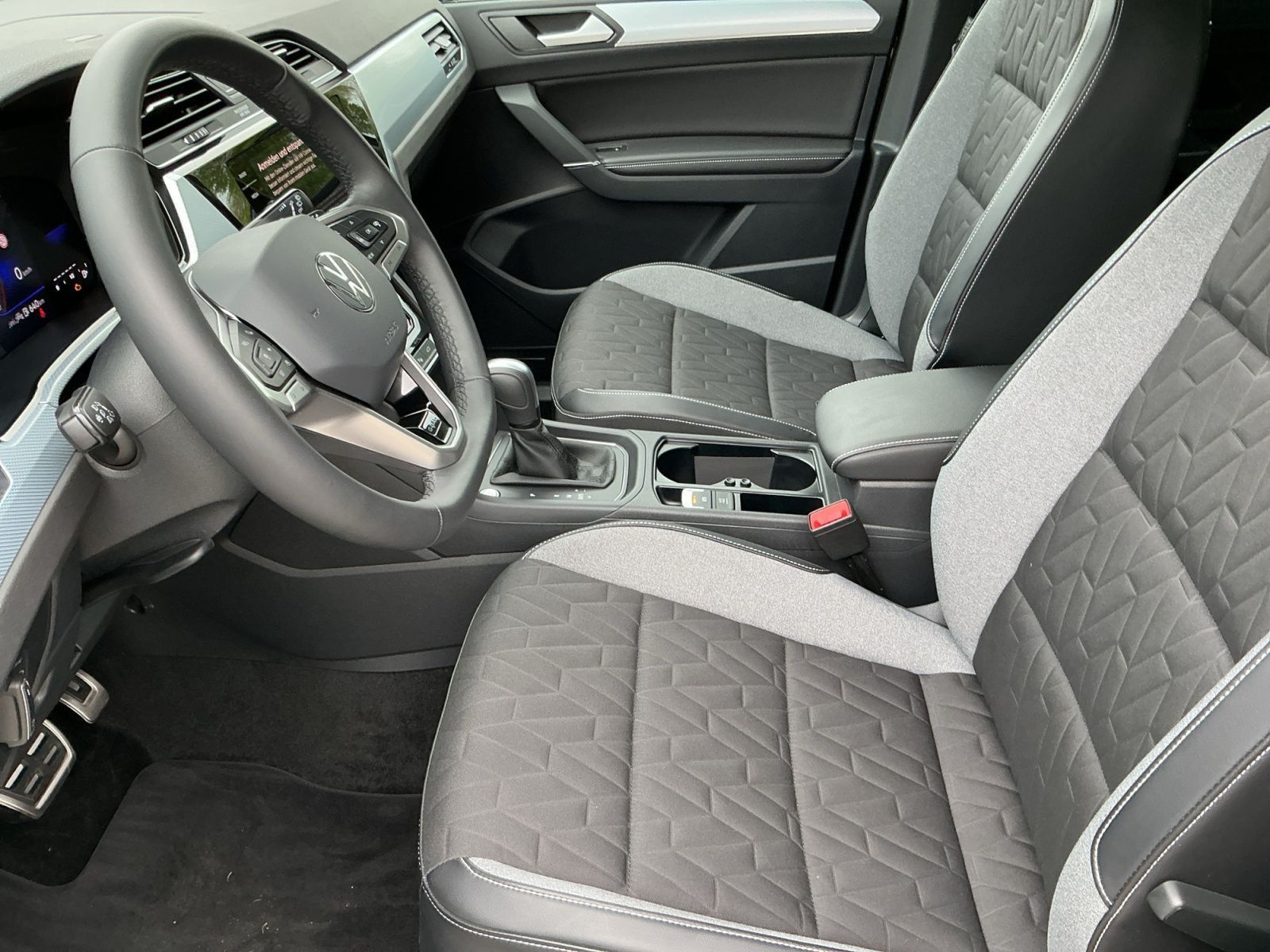 Volkswagen Touran - Bild 12