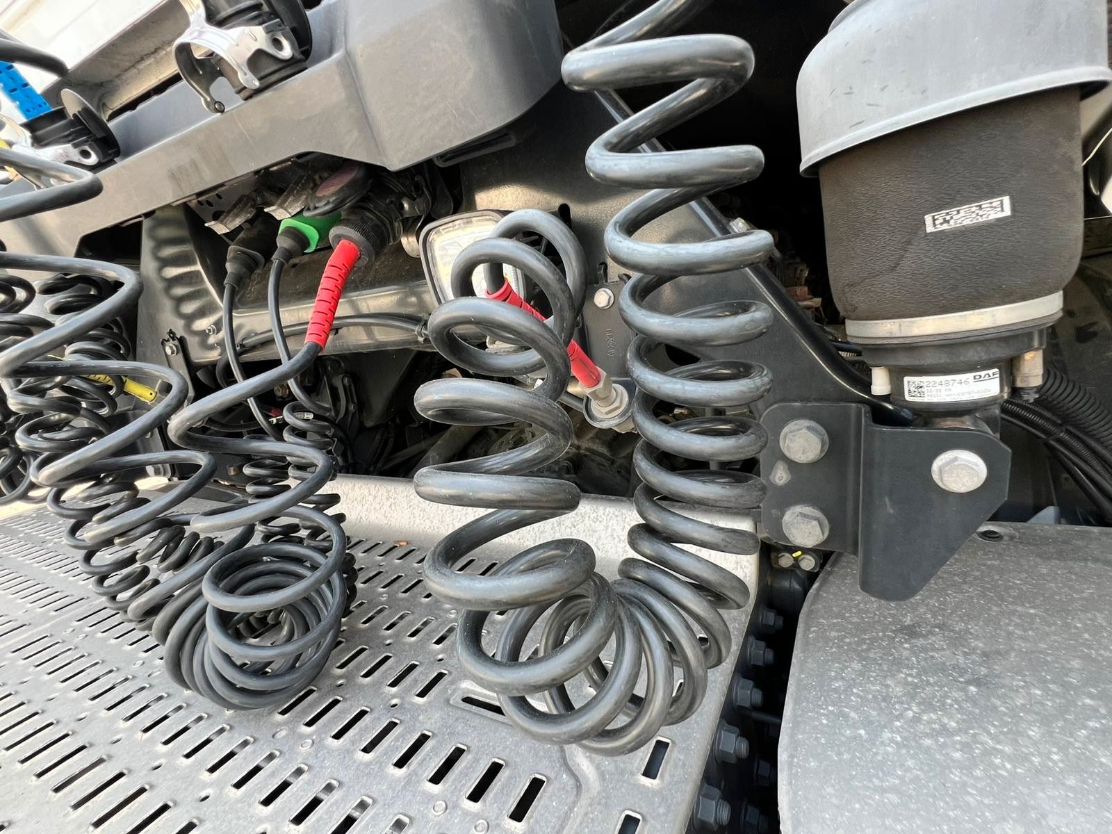 Fahrzeugabbildung DAF 2xStück XG 480 FT SSC NGD E6, Bj.2022