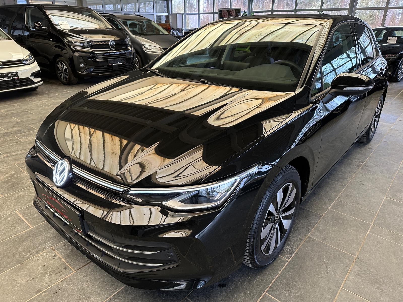 Volkswagen Golf VIII Lim. 1.5 eTSI Goal NAVI KAMERA ACC AHK