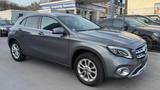 Mercedes-Benz GLA 200~KAMERA~PANORAMA~LEDER~TÜV NEU~ - Mercedes-Benz GLA 200 mit Benzin-Antrieb: Grau, Schiebedach