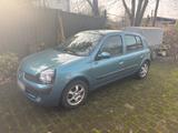 Renault Clio - Renault Clio aus 2002