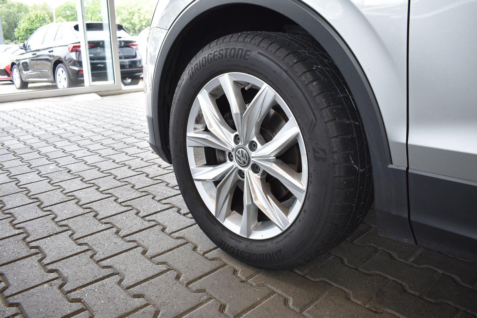 Volkswagen Tiguan 2.0 TDI DSG Highline AHK APP DAB