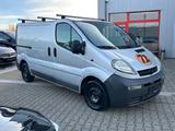 Opel Vivaro - gebrauchte Opel Vivaro aus dem Jahr 2003